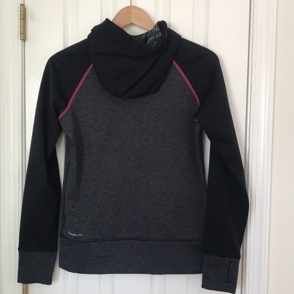 Nike Therm-Fit Swoosh Hoodie - Picture 2 of 8